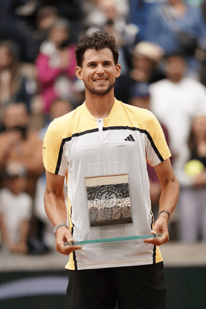 关于蒂姆重要时刻持续失利，塞尔维亚队带队取胜！赢得满堂喝彩的信息