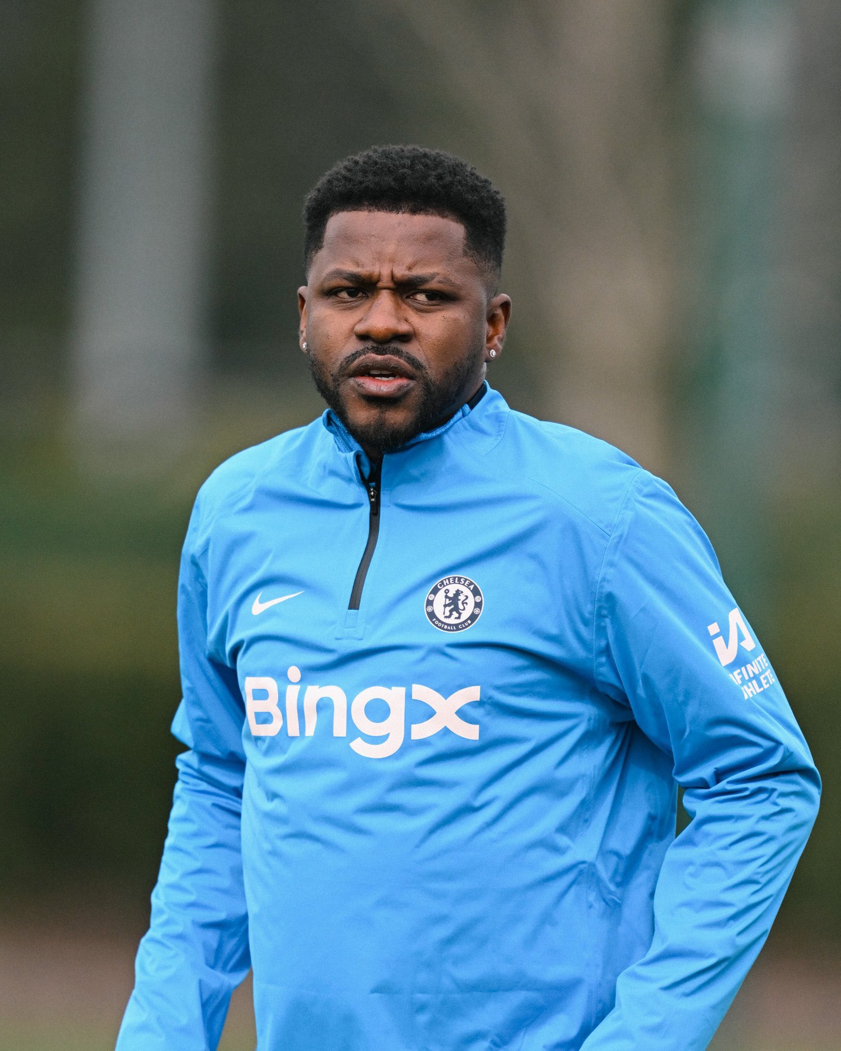 关于晋级下一阶段首场状态出色，切尔西观众沸腾！，Ming重返赛场引发球迷热议的信息