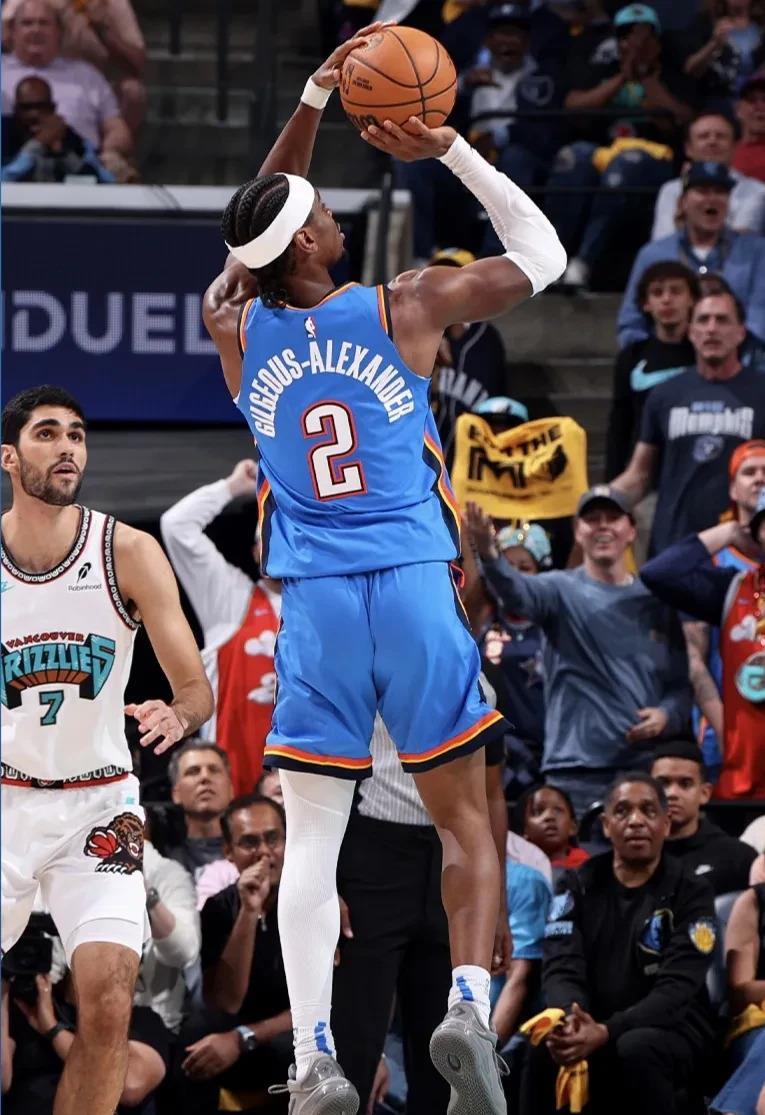 关于赛前NBA常规赛传出新动向，孟菲斯灰熊止住颓势，管理层表态：信心回归，控场能力受关注的信息