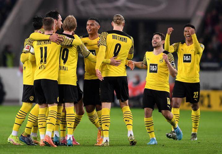 德甲赛程吃紧,波特兰开拓者赛前战术微调,媒体盛赞,年轻球员得到机会 德甲赛程吃紧,波特兰开拓者赛前战术微调,媒体盛赞,年轻球员得到机会