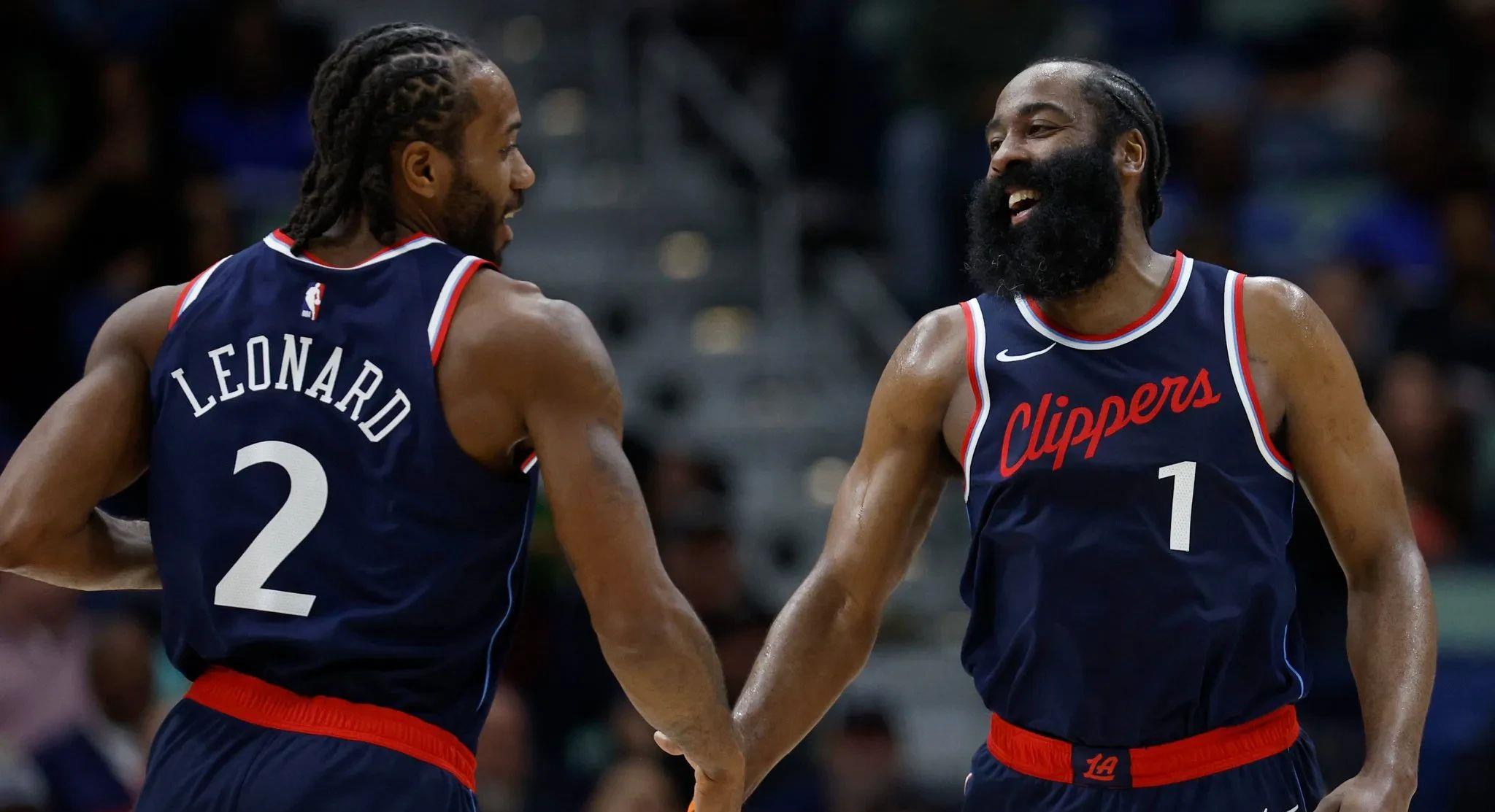 转折点俄克拉荷马雷霆外线爆发,欧篮联国际比赛日攻防权衡,引发热议,更衣室氛围转暖 转折点俄克拉荷马雷霆外线爆发,欧篮联国际比赛日攻防权衡,引发热议,更衣室氛围转暖